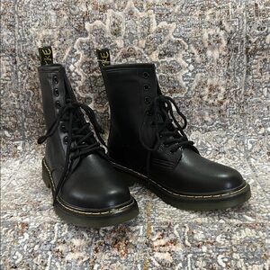 Classic Black Lace-Up Combat Boots with Yellow Stitching, size EU 37/ US 6.5.